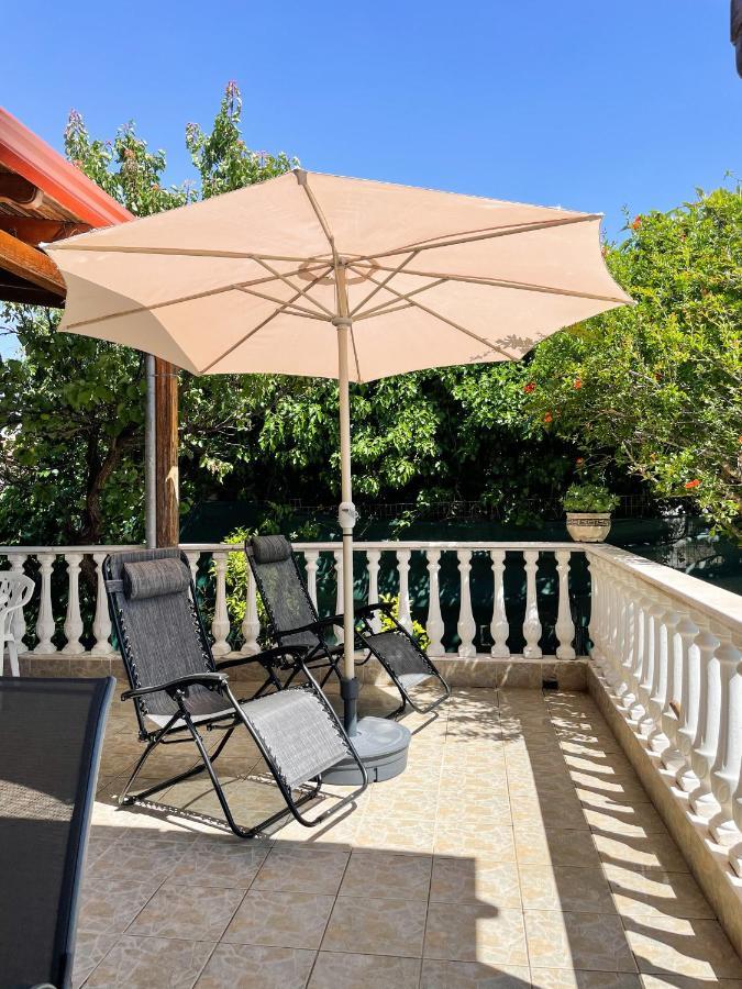 Casa Lia-Beach Front Villa Nea Kallikrateia Exteriér fotografie