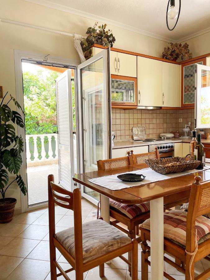 Casa Lia-Beach Front Villa Nea Kallikrateia Exteriér fotografie